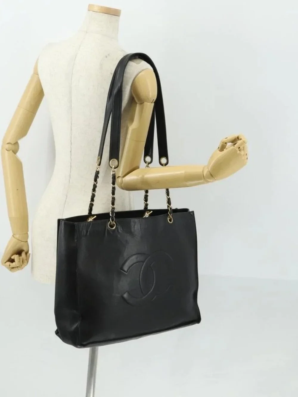 CHANEL COCO Mark Chain Shoulder Bag Lamb Skin Black Gold CC Auth 153038